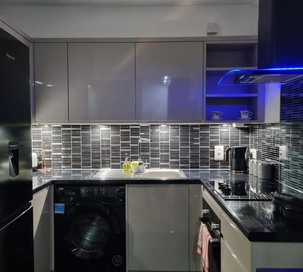 Stylish London Apartment & Free Parking