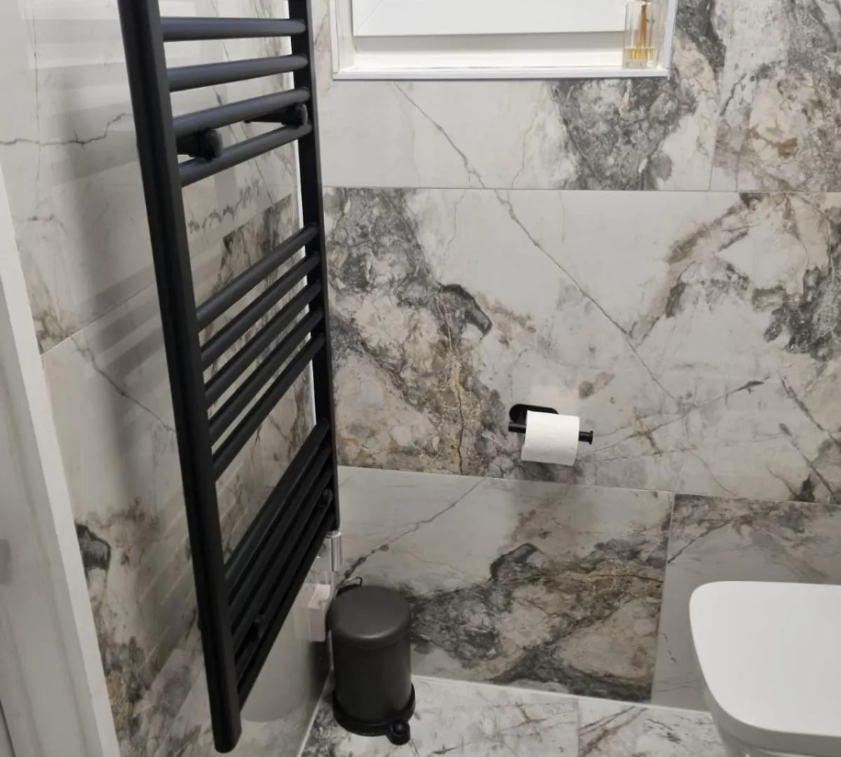 Stylish London Apartment & Free Parking
