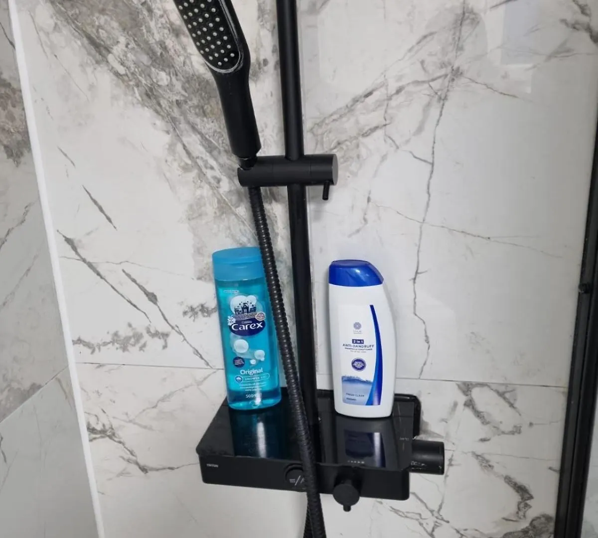 Stylish London Apartment & Free Parking